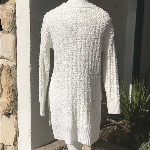 Zen Laven or White LONG SLEEVE ROUND NECK SWEATER - Picture 3 of 8
